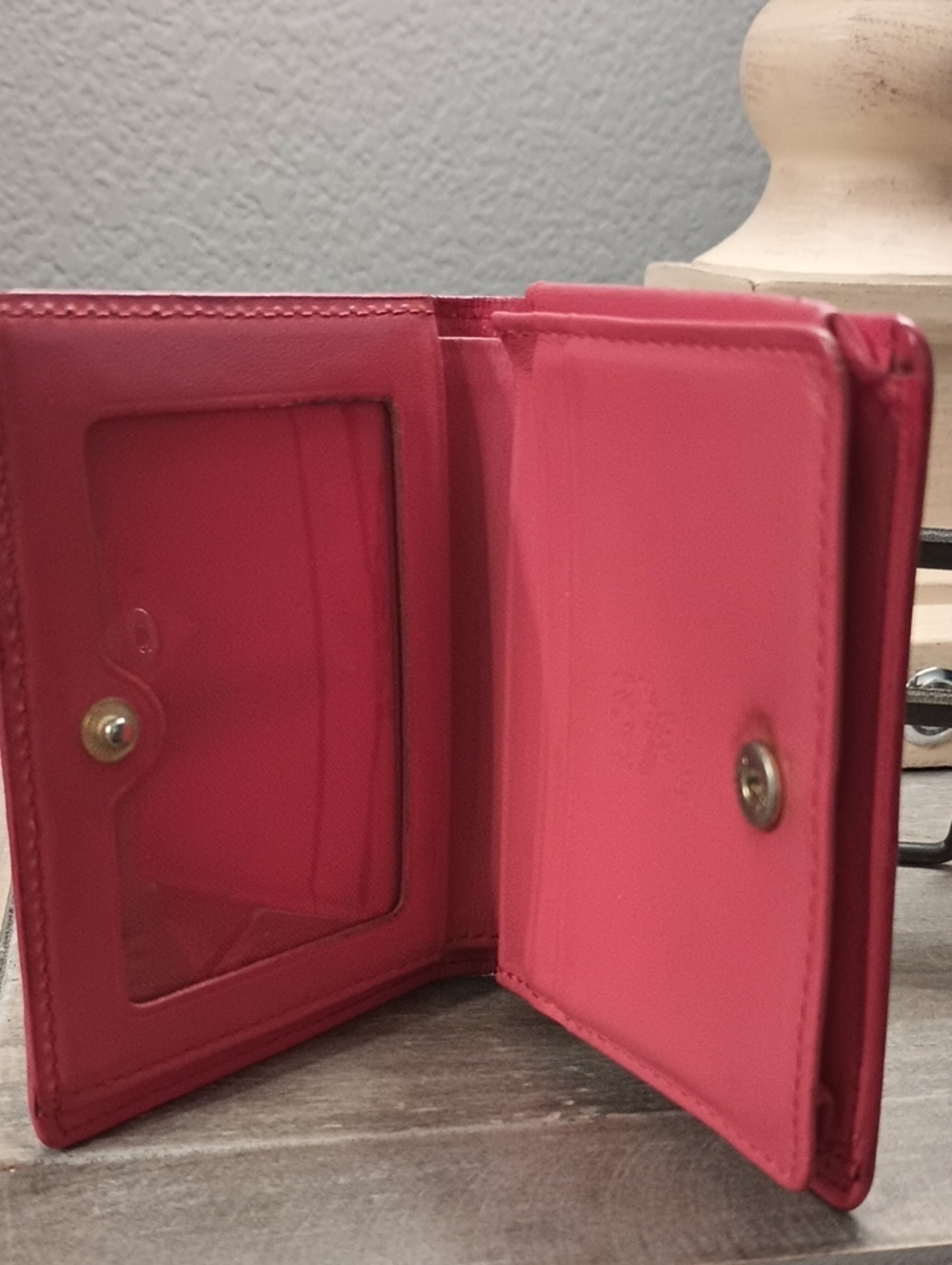 MCM Red Compact Wallet - Picture 7 of 9